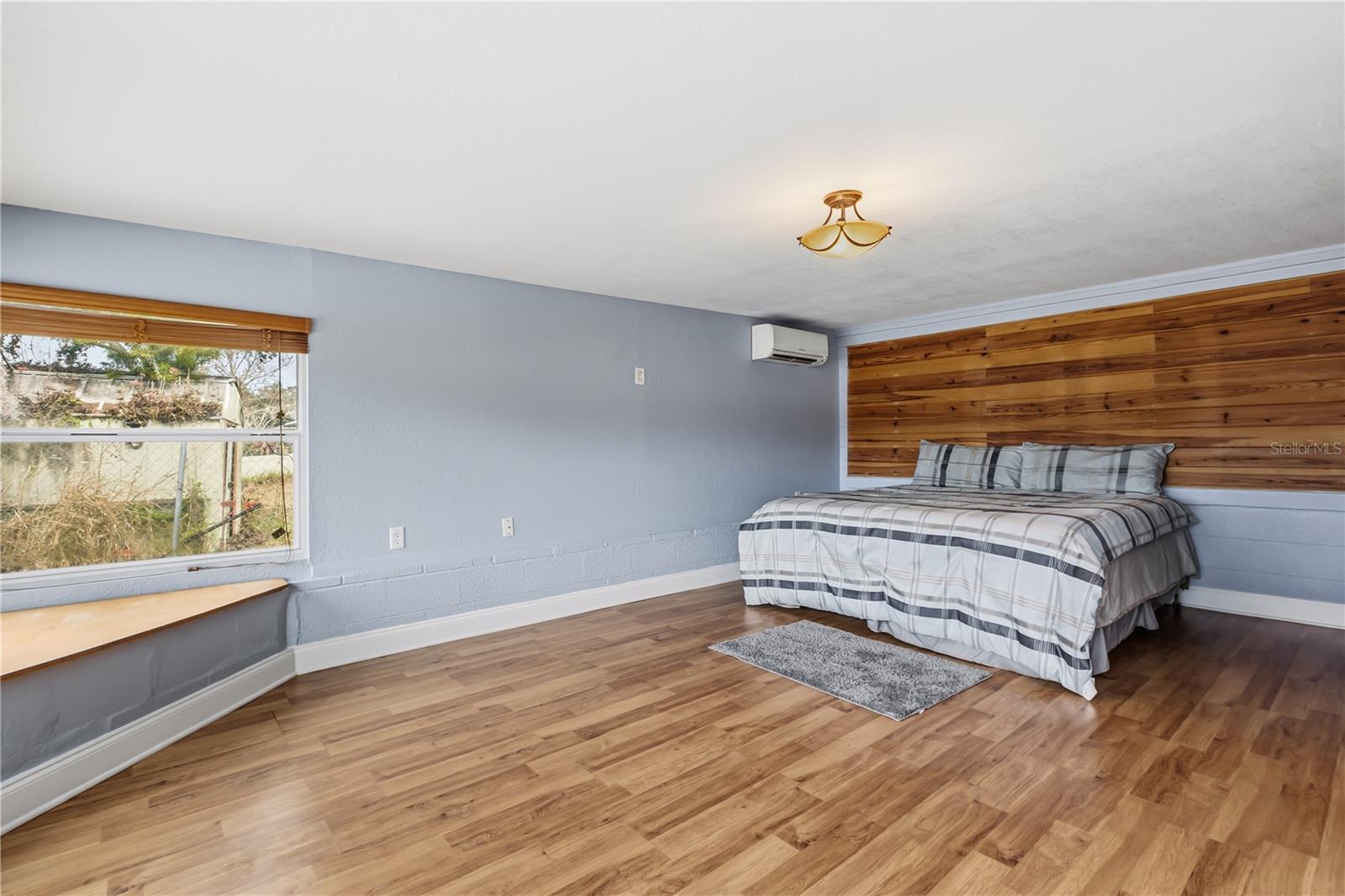 PATIO POINT - Residential