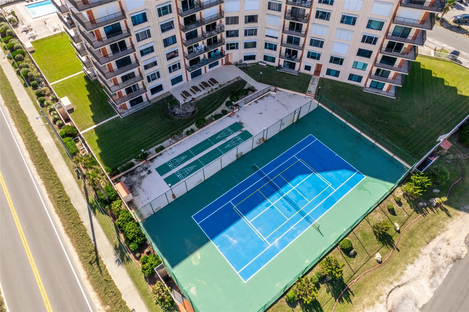 OCEAN VIEW MANOR CONDO - Residential