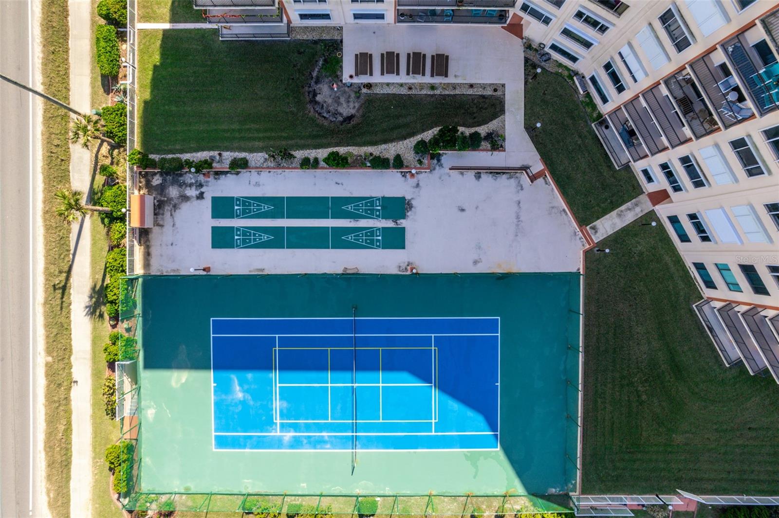 OCEAN VIEW MANOR CONDO - Residential