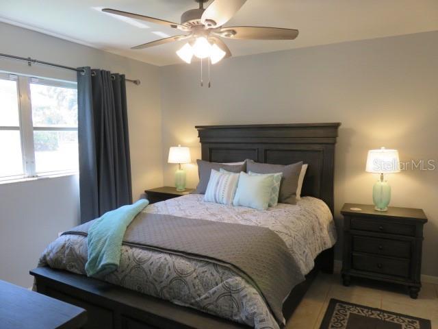 VILLAGE GREEN OF BRADENTON - Residential Lease