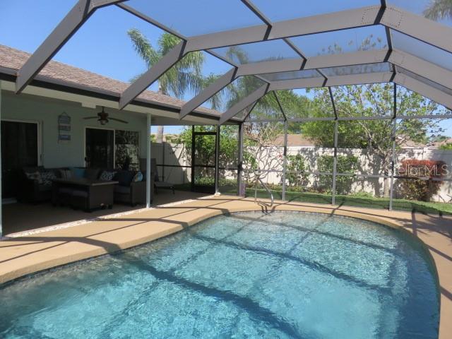 VILLAGE GREEN OF BRADENTON - Residential Lease