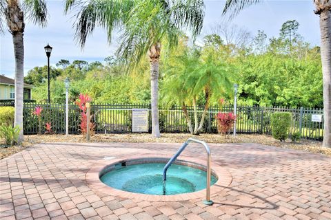 A home in WINTER HAVEN