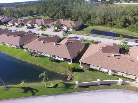 A home in WINTER HAVEN