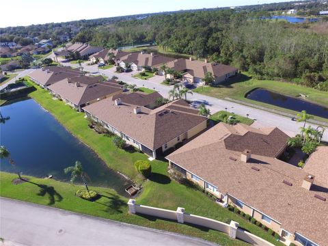 A home in WINTER HAVEN