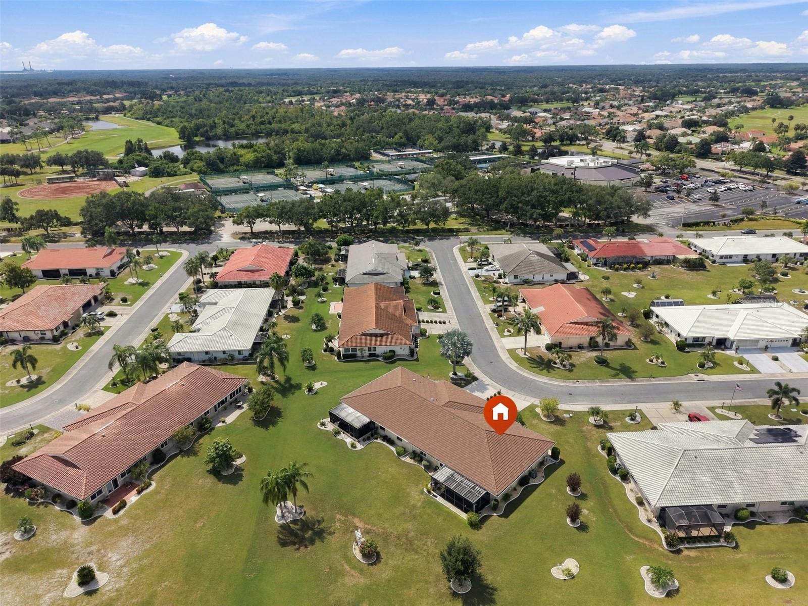 1611 WOODMAR DRIVE, SUN CITY CENTER, FL, 33573 3 1611 WOODMAR DRIVE