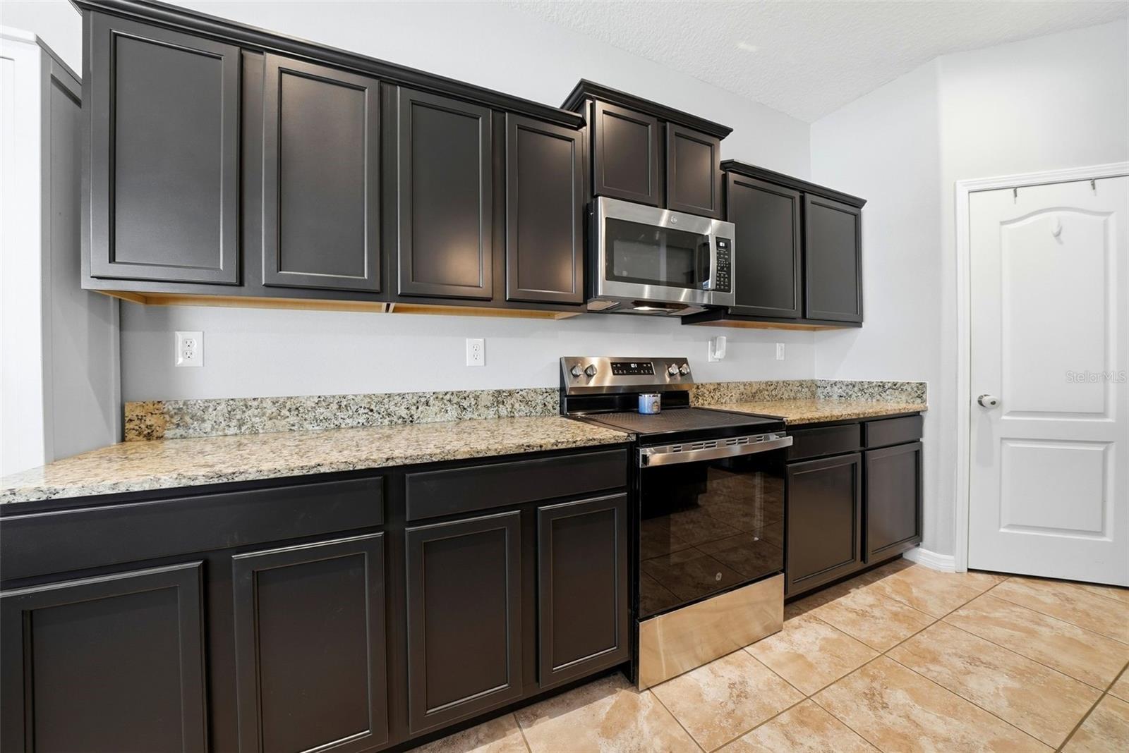 AYERSWORTH GLEN - Residential