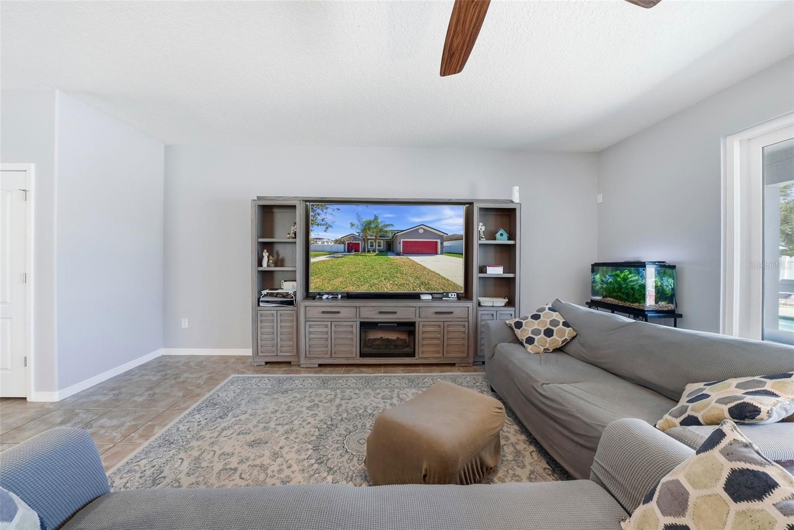 AYERSWORTH GLEN - Residential