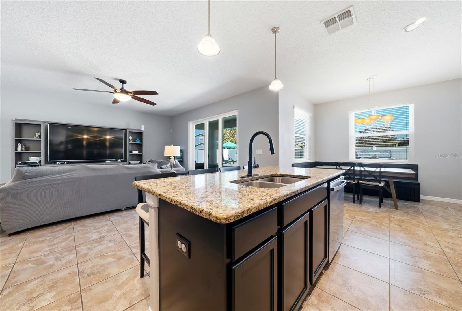 AYERSWORTH GLEN - Residential