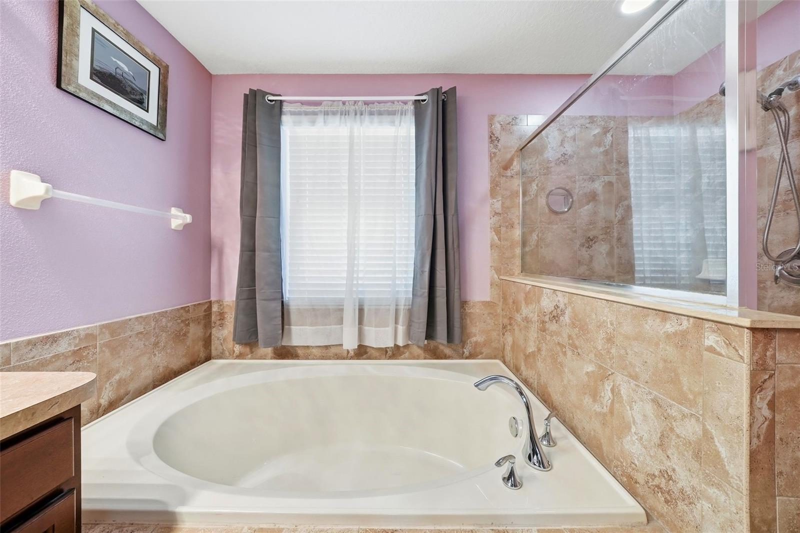 AYERSWORTH GLEN - Residential