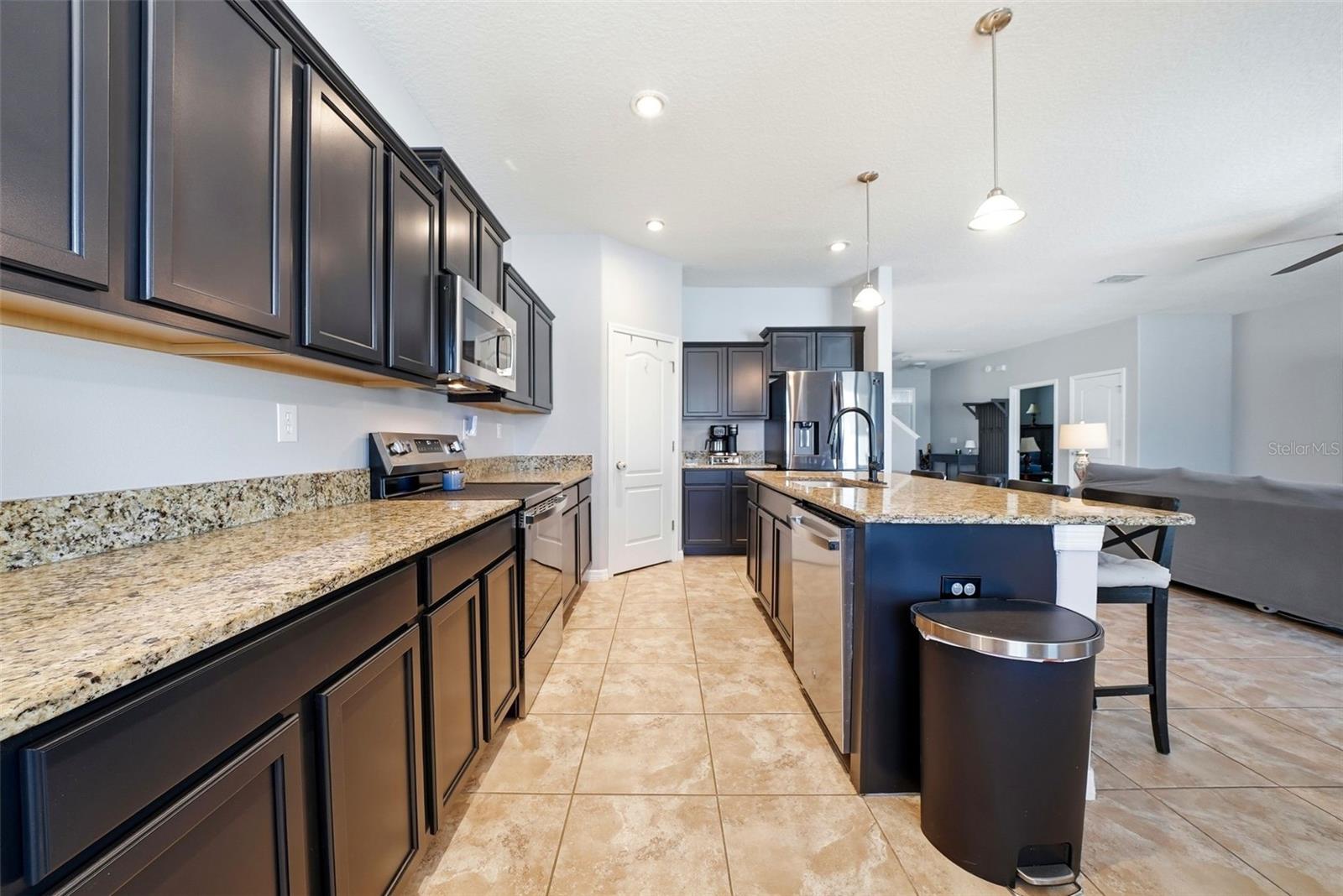 AYERSWORTH GLEN - Residential