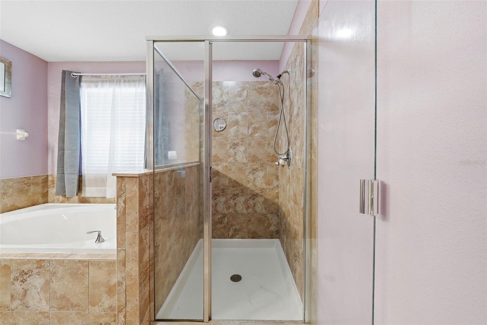 AYERSWORTH GLEN - Residential