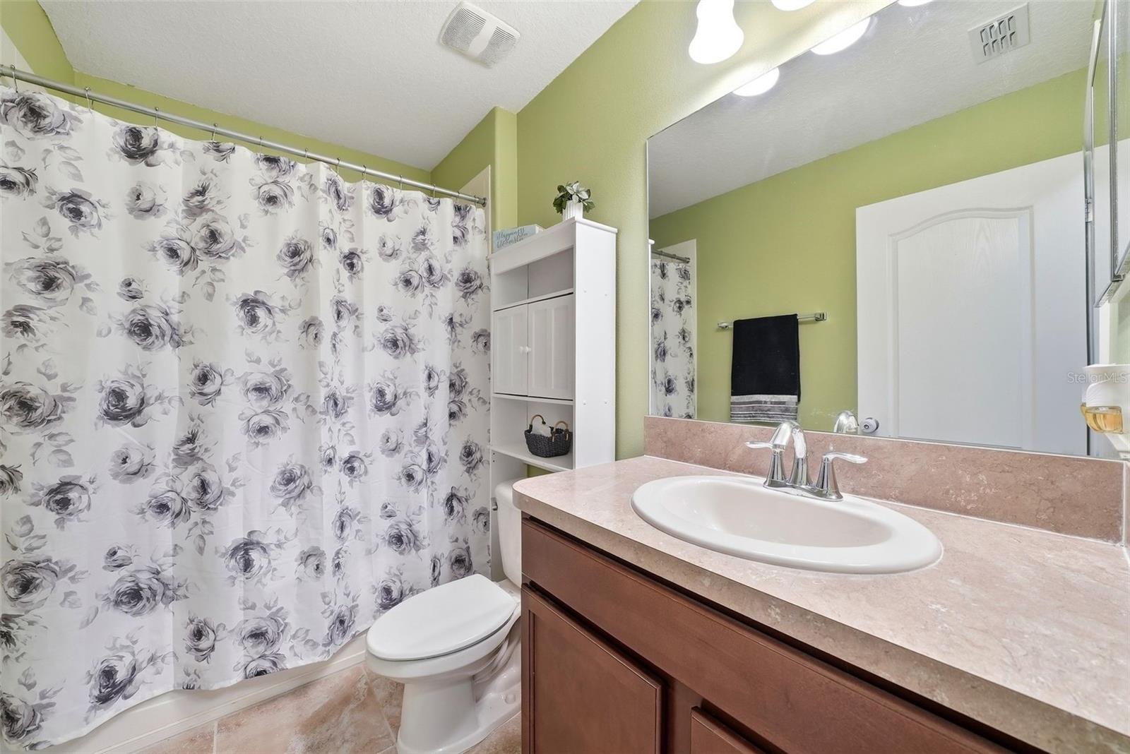 AYERSWORTH GLEN - Residential