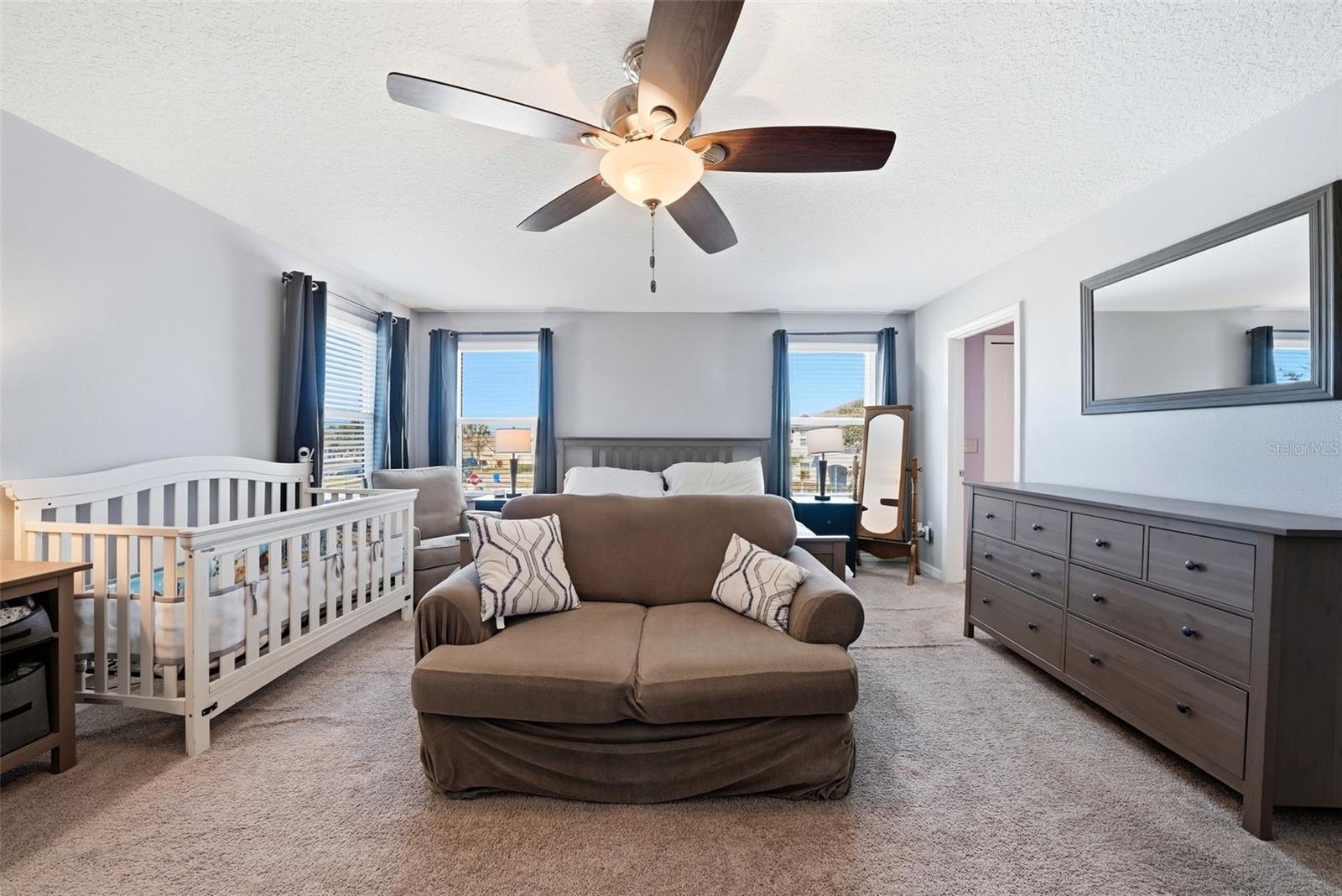 AYERSWORTH GLEN - Residential