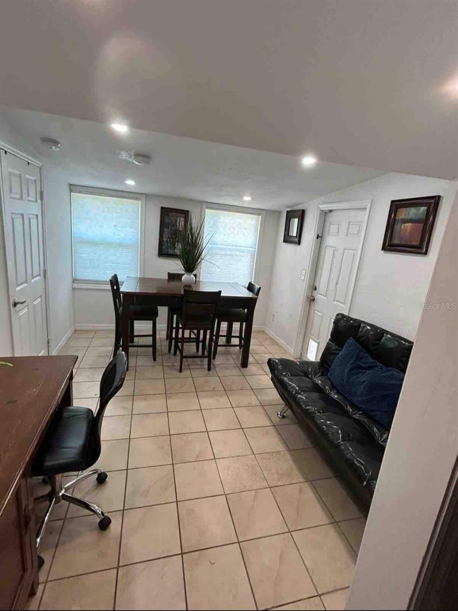 BOARDMAN & GOETZ OF DAVISTA - Residential