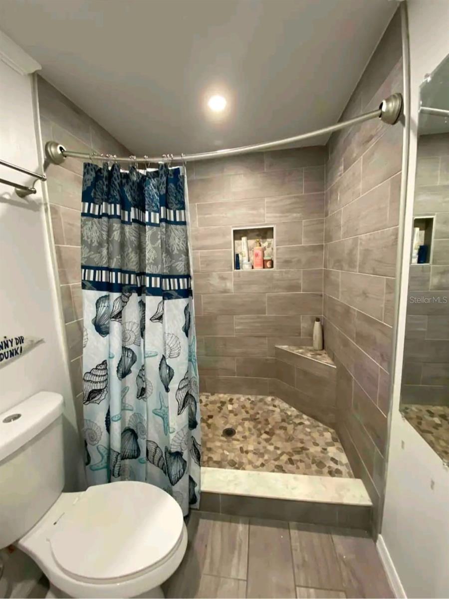 BOARDMAN & GOETZ OF DAVISTA - Residential