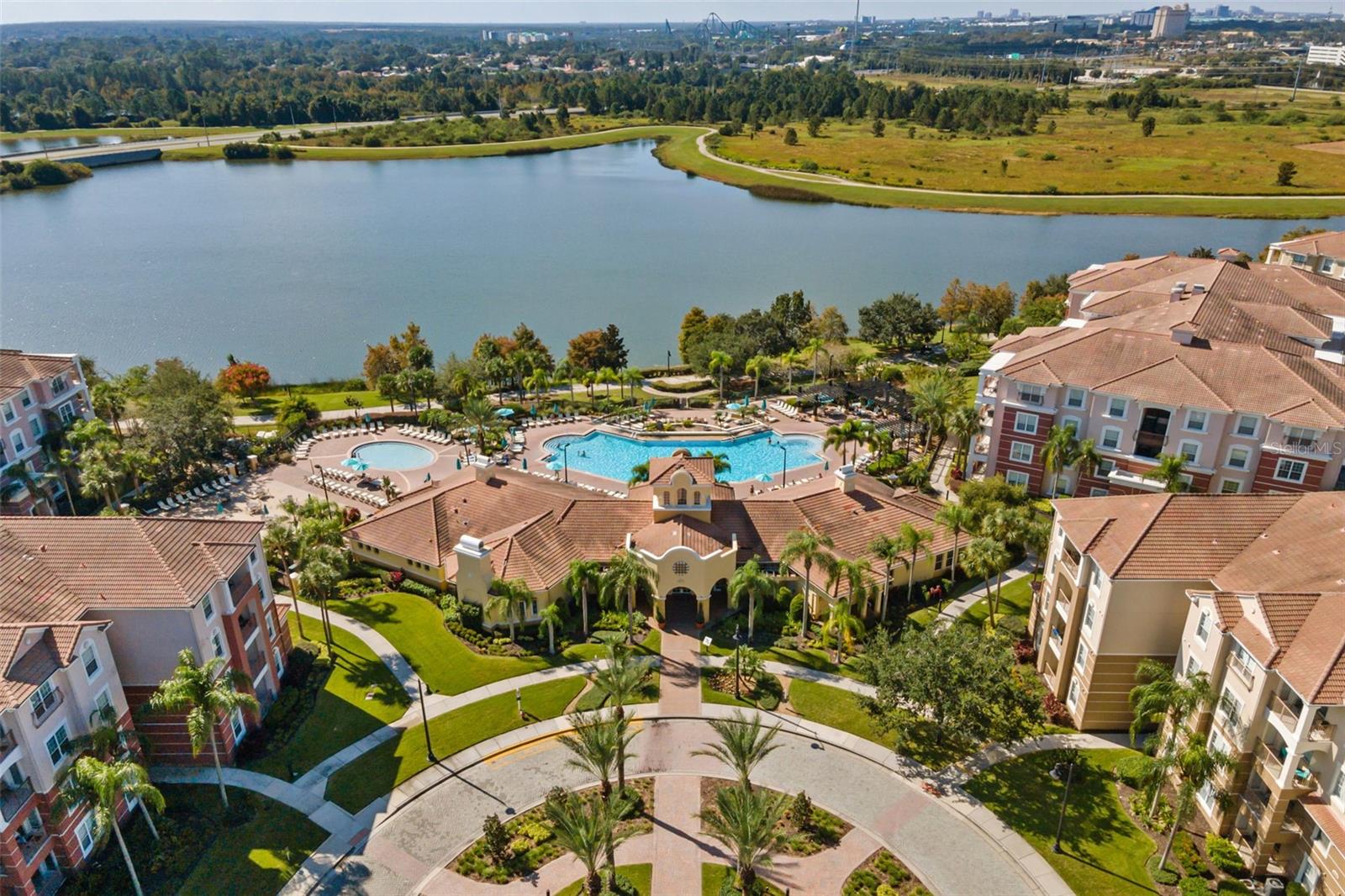 VISTA CAY - Residential