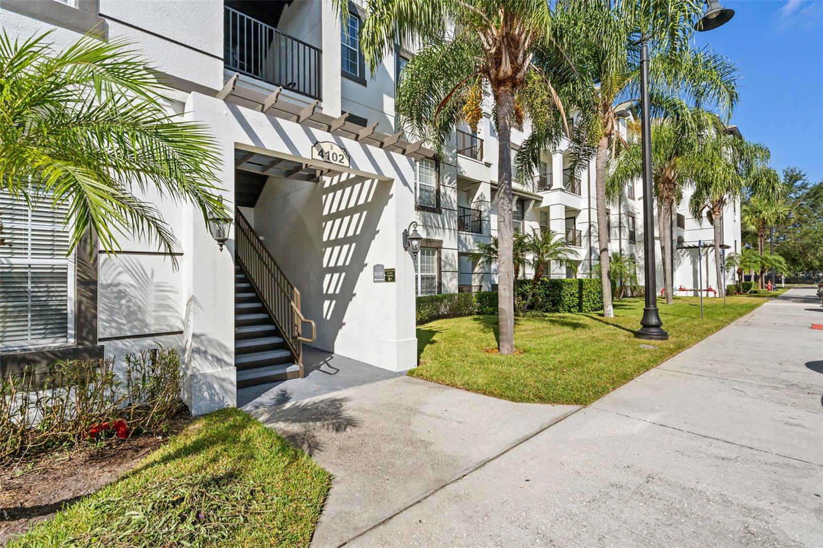 VISTA CAY - Residential