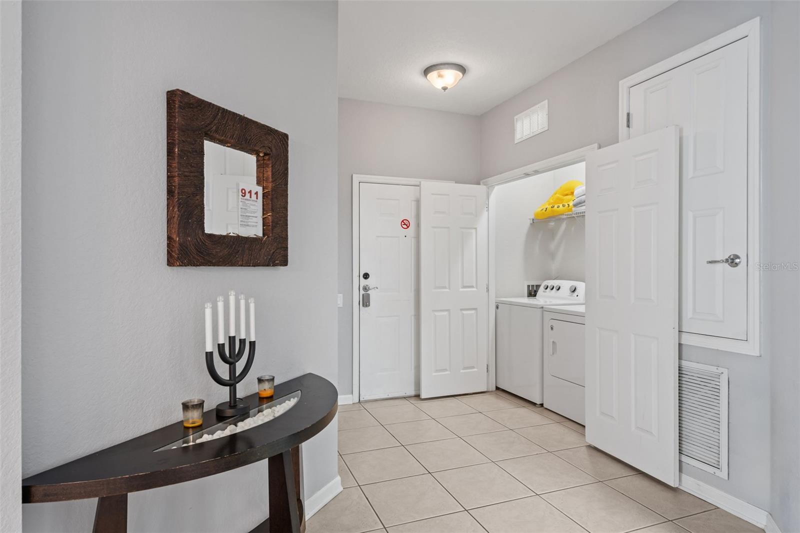 VISTA CAY - Residential