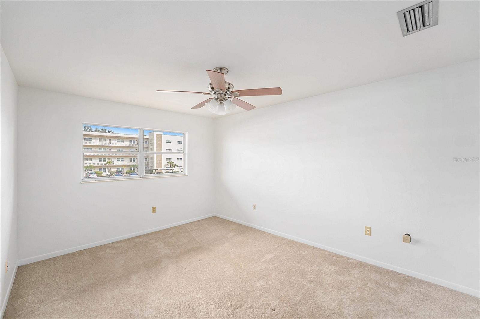 FIVE TOWNS OF ST PETE - Residential