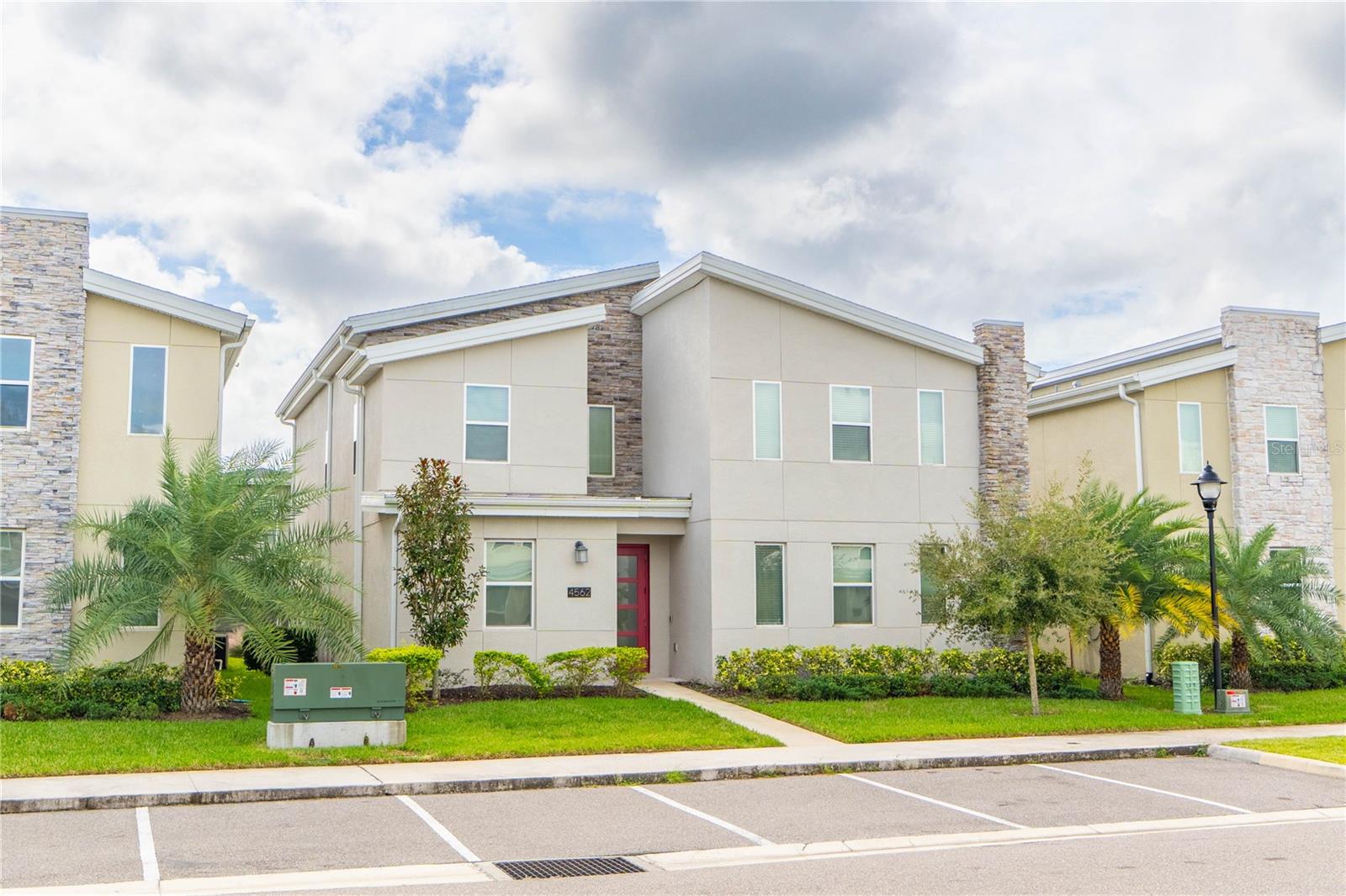 4562 NARRATIVE LANE