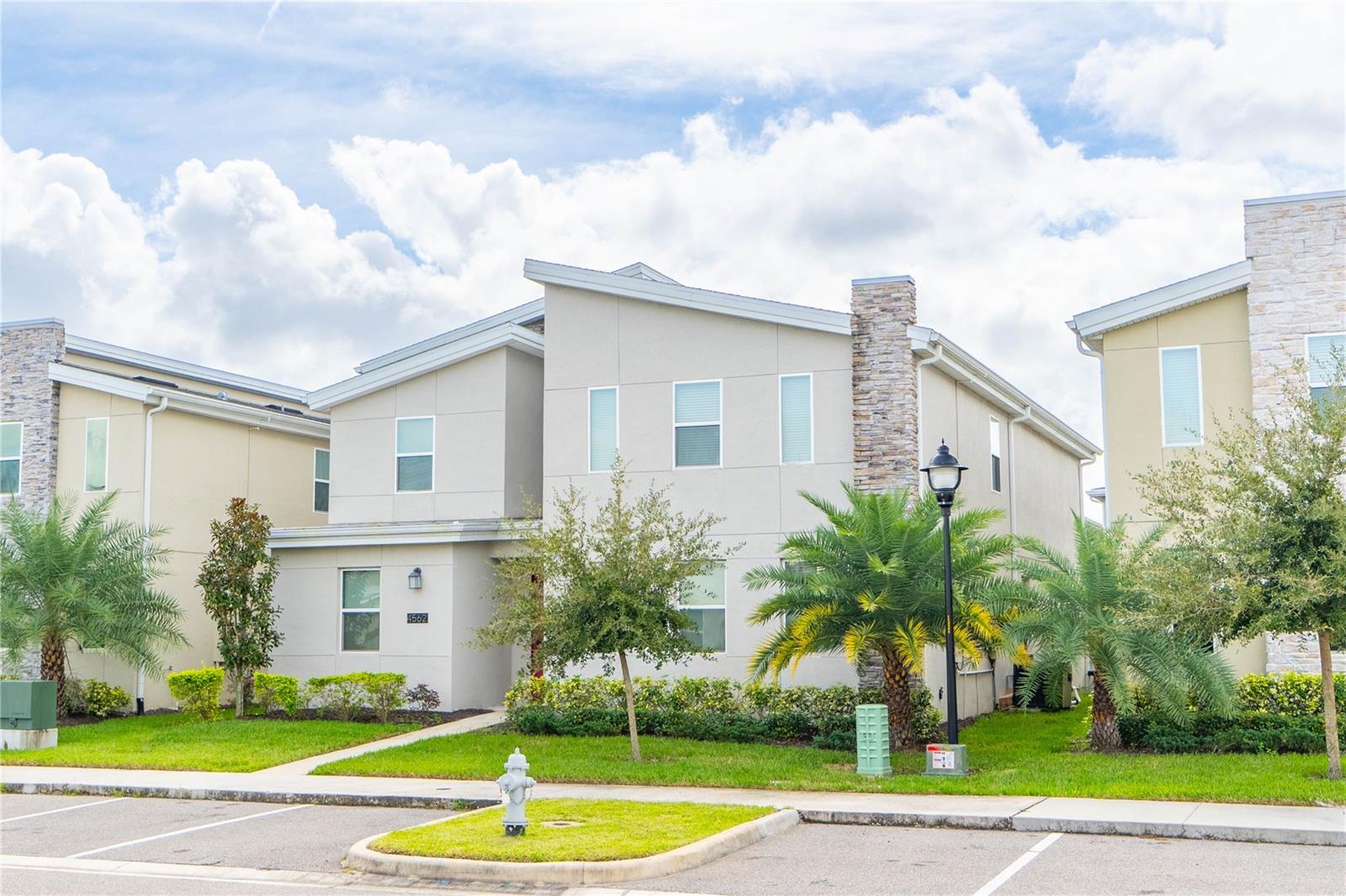 4562 NARRATIVE LANE