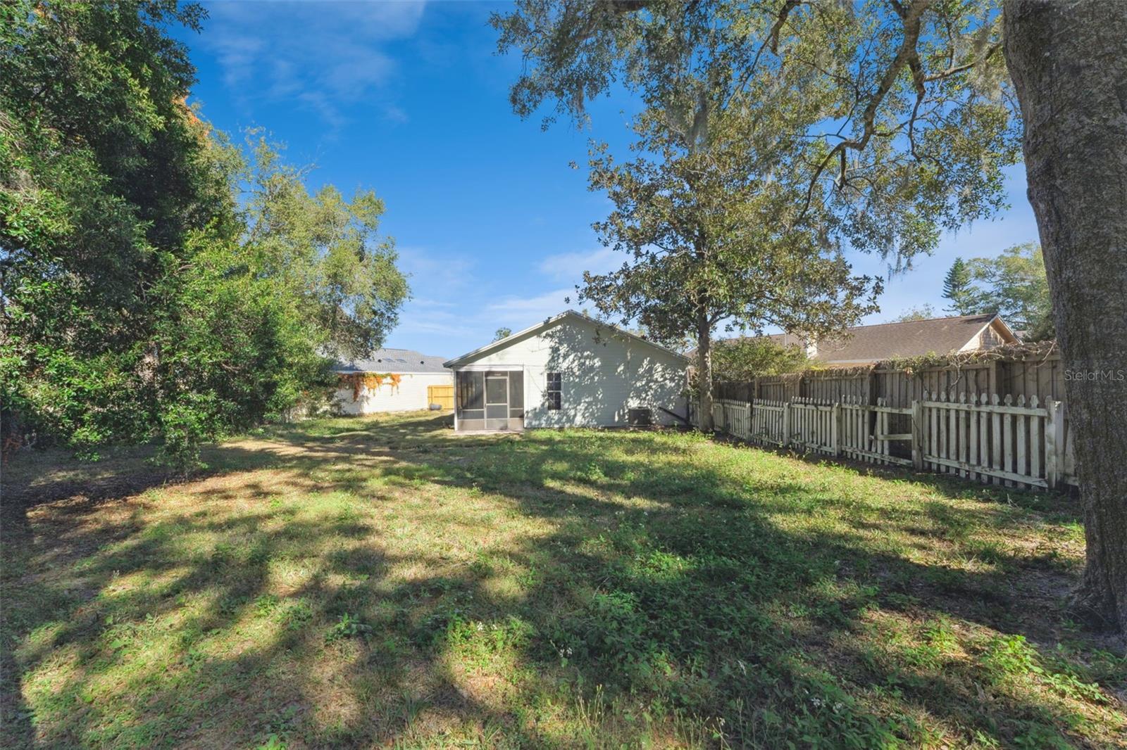 MAYFAIR MEADOWS - Residential