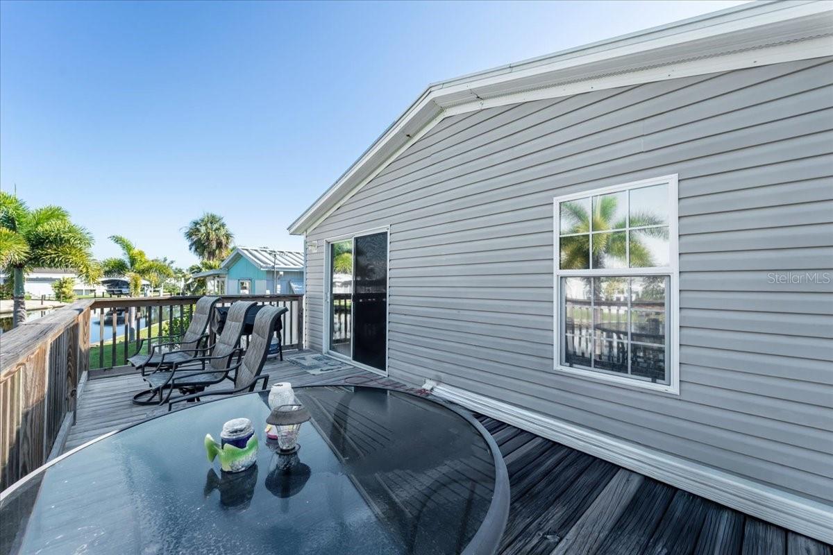 3127 BAYSIDE PARKWAY