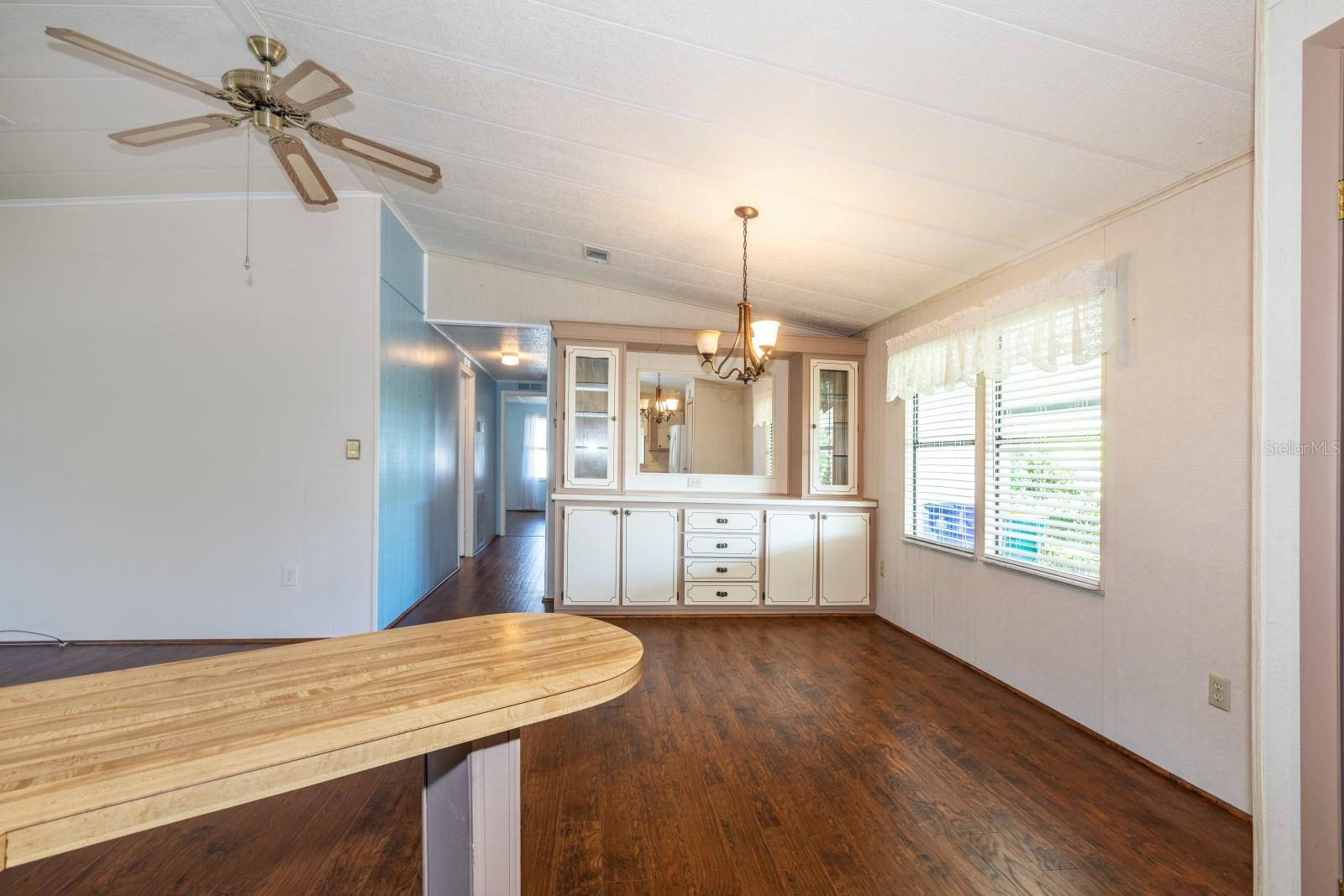TAVARES LAKE FRANCES ESTATES - Residential