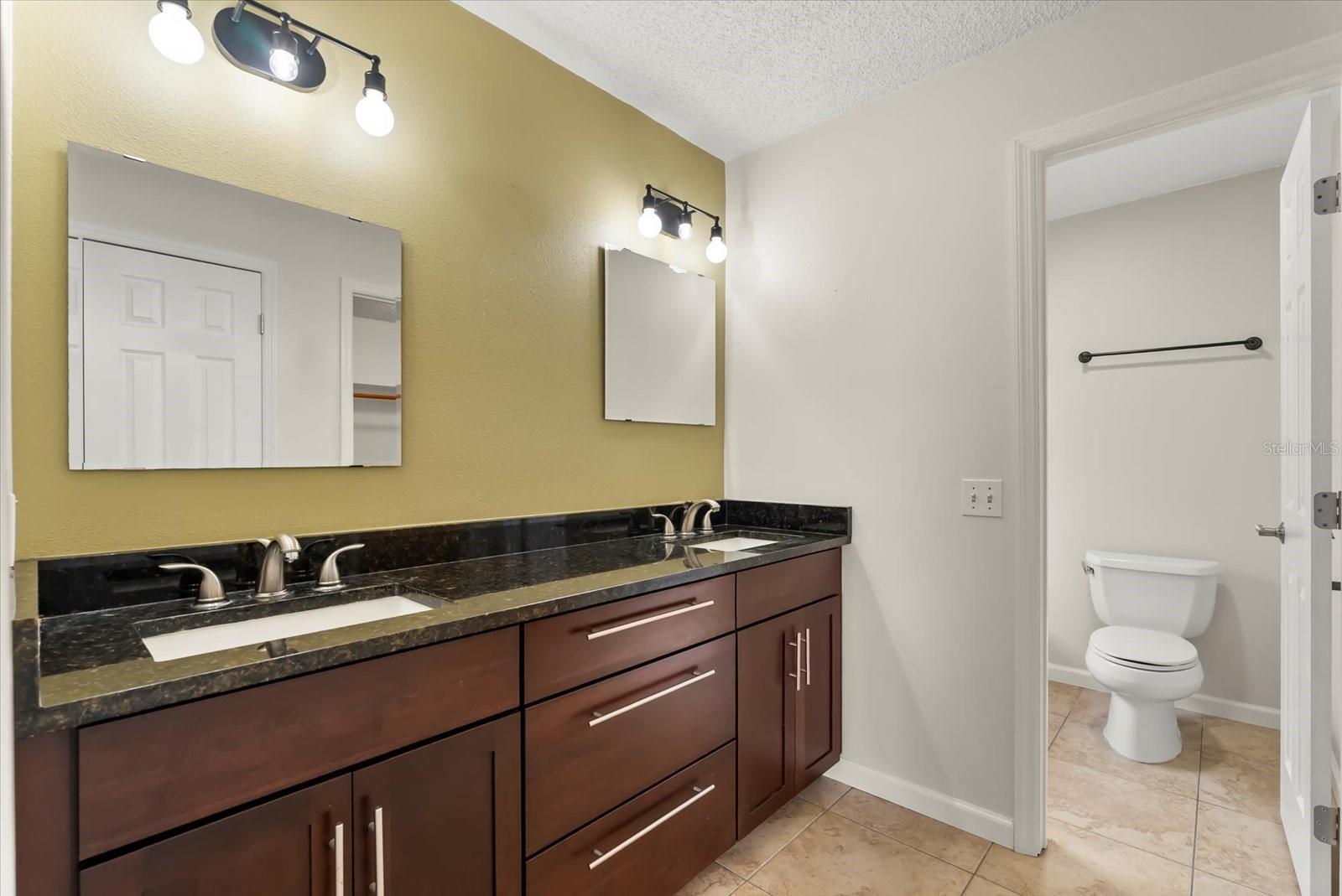 ALAFAYA WOODS PH 2 - Residential Lease