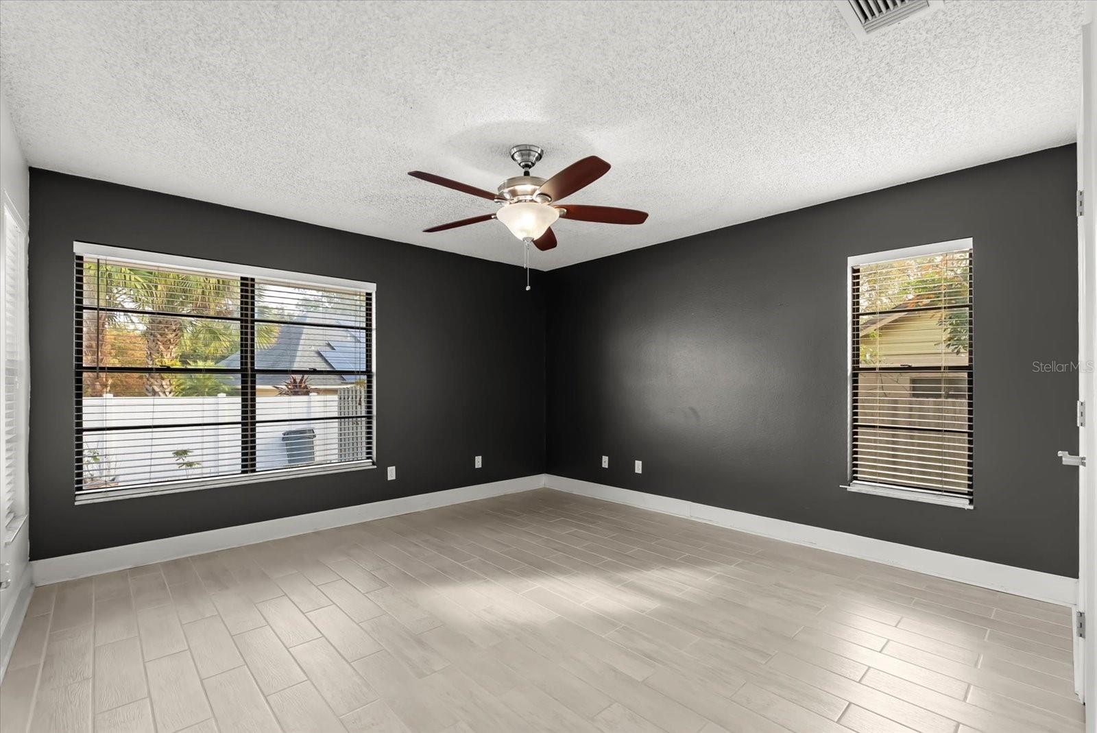 ALAFAYA WOODS PH 2 - Residential Lease