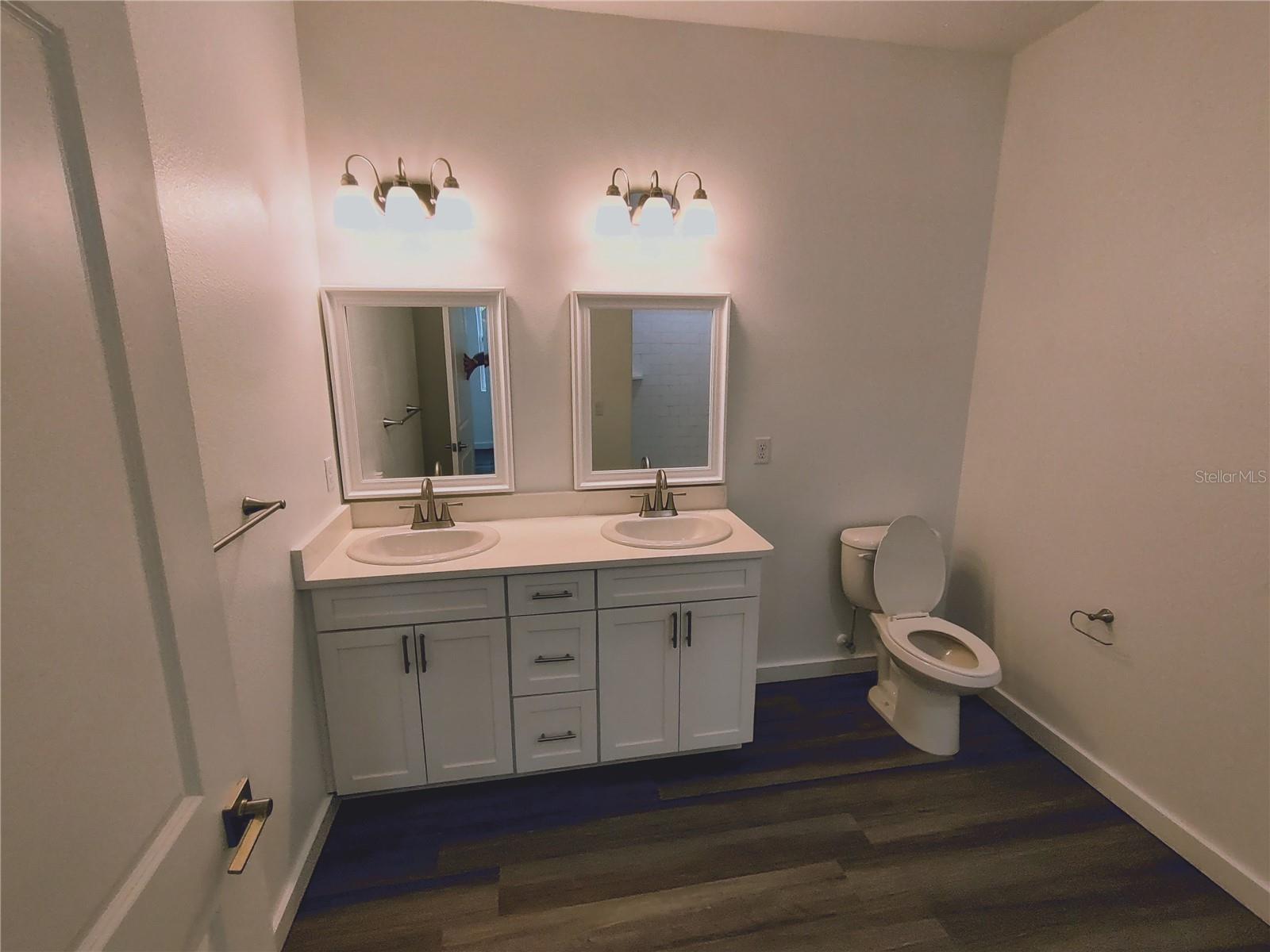 DAYTONA PARK ESTATES - Residential