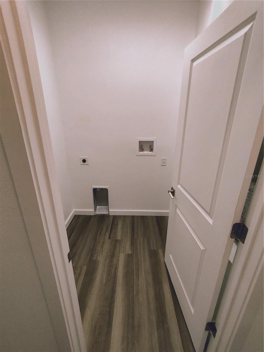 DAYTONA PARK ESTATES - Residential