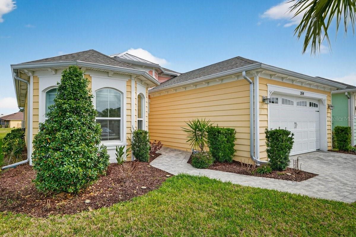 264 MARGARITAVILLE AVENUE