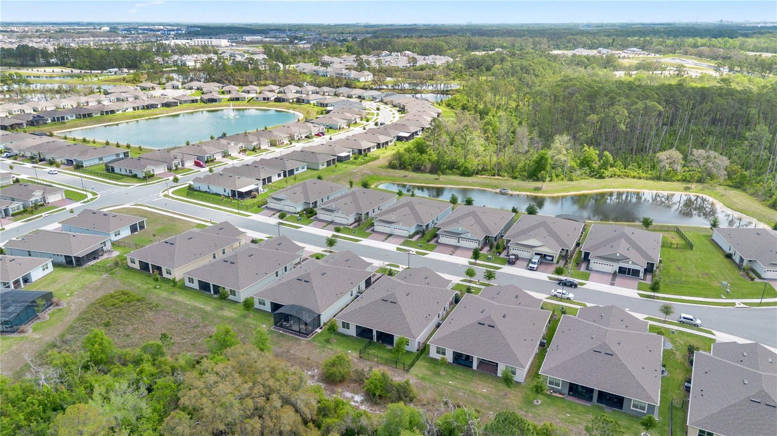 PALMS/SERENOA PH 4 - Residential