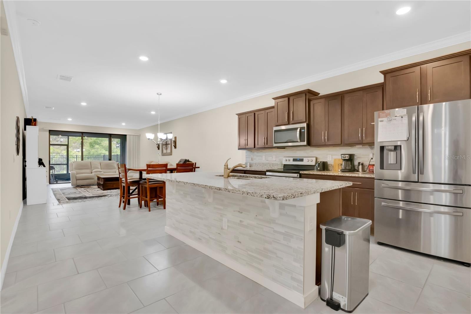 PALMS/SERENOA PH 4 - Residential