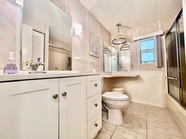 SENATE MANOR - Residential