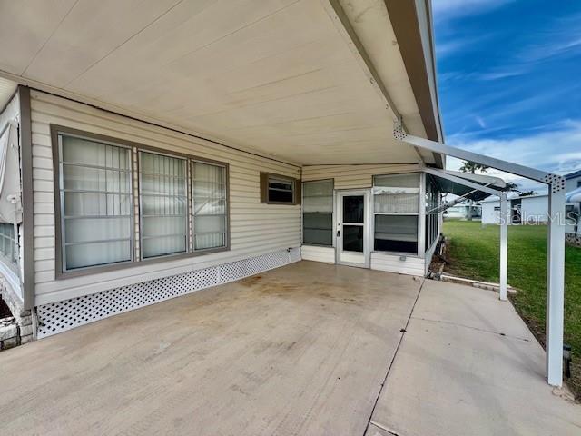 SENATE MANOR - Residential