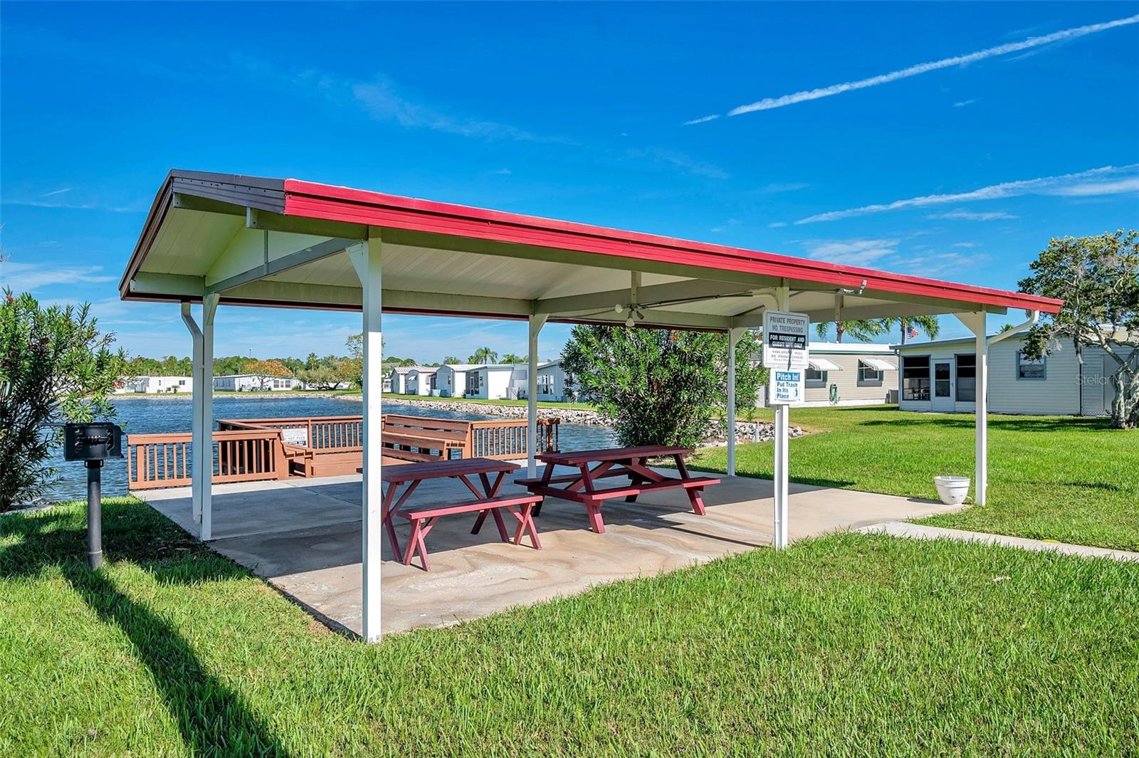 SENATE MANOR - Residential