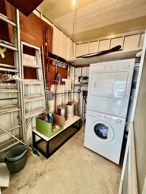 SENATE MANOR - Residential