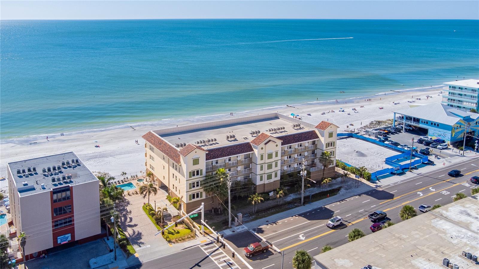 BEACH CLUB OF MADEIRA CONDO - Residential