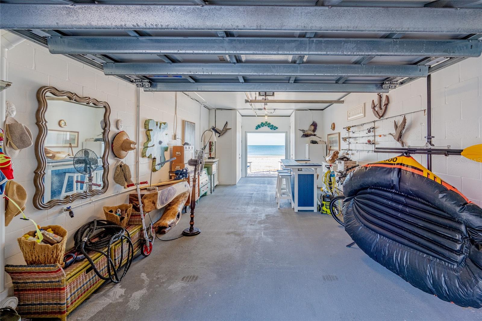 BEACH CLUB OF MADEIRA CONDO - Residential