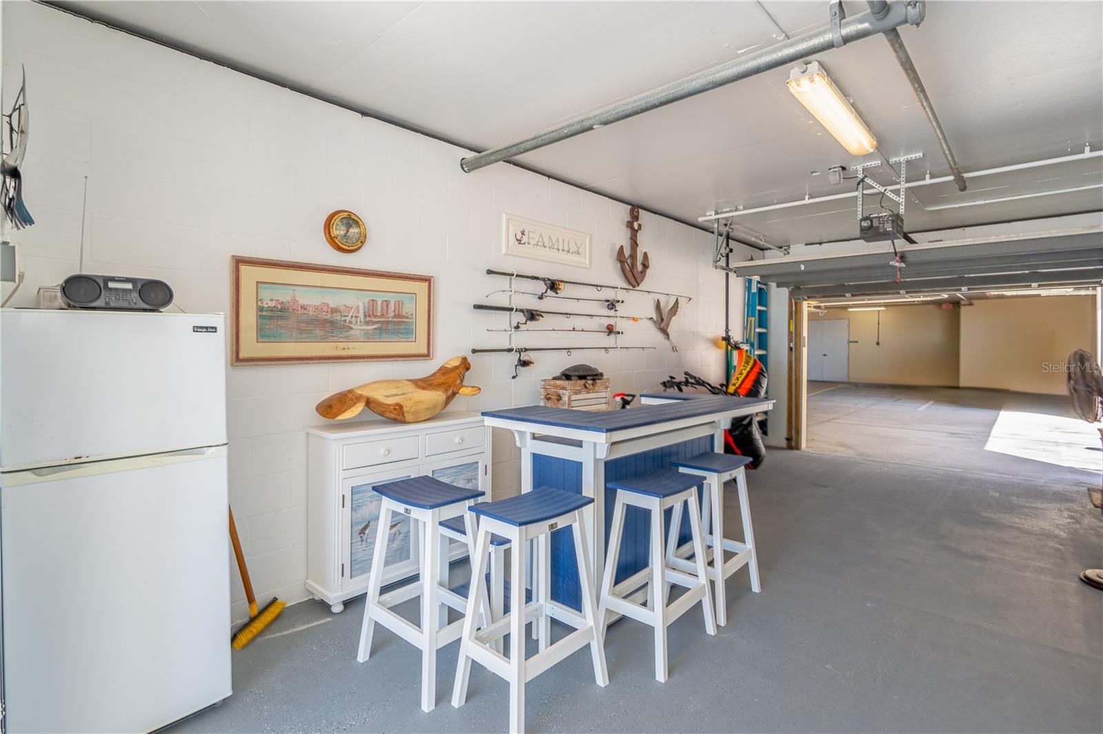 BEACH CLUB OF MADEIRA CONDO - Residential