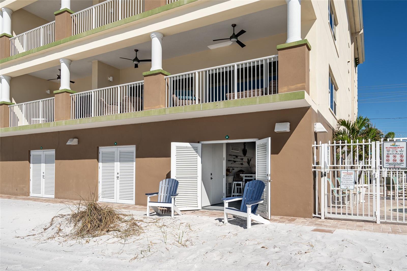 BEACH CLUB OF MADEIRA CONDO - Residential