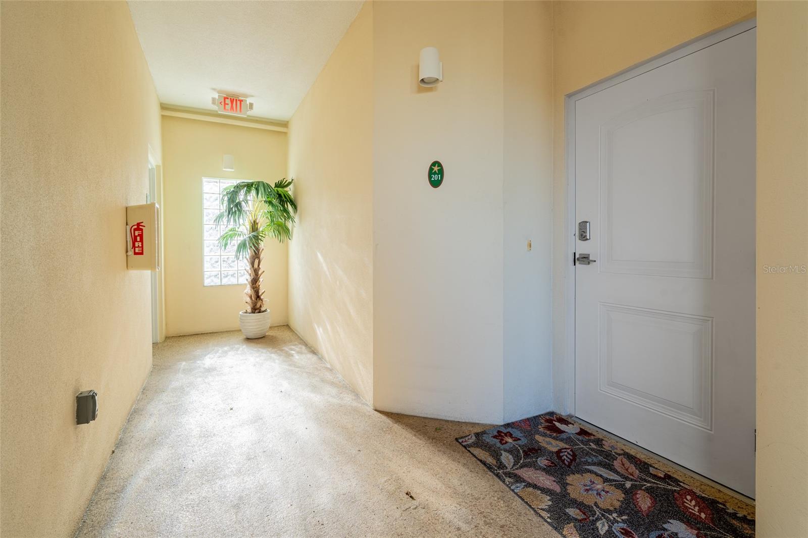 BEACH CLUB OF MADEIRA CONDO - Residential