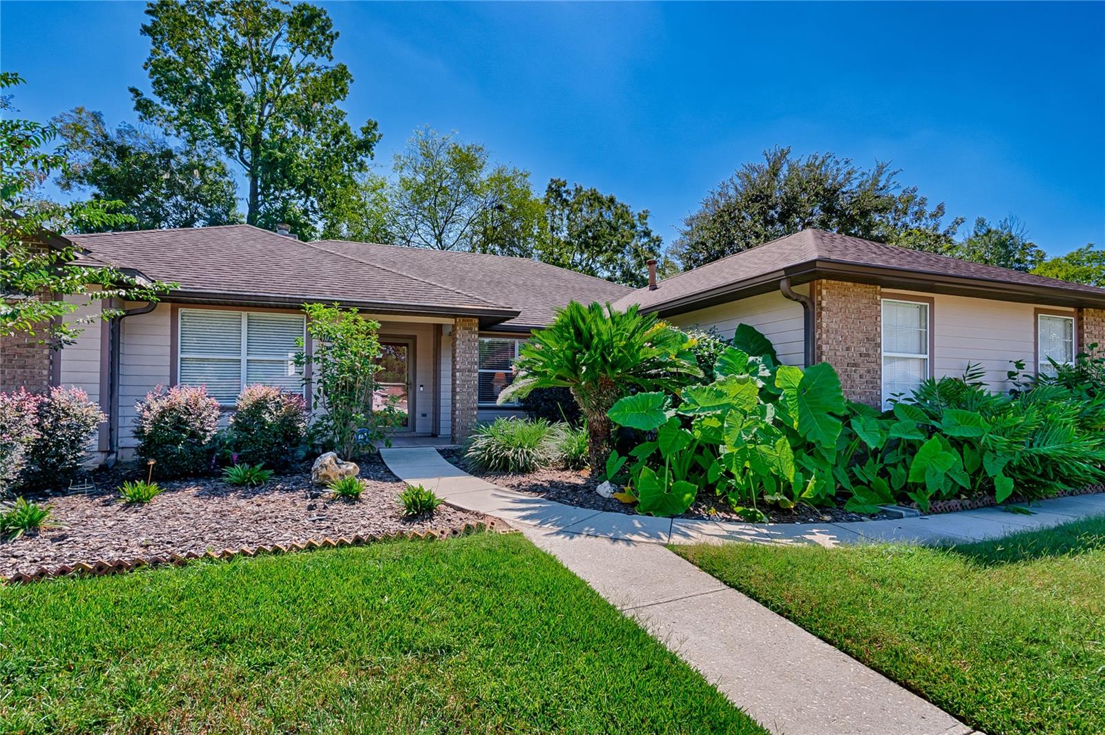 EAGLE POINT CLUSTER PH 1 - Residential