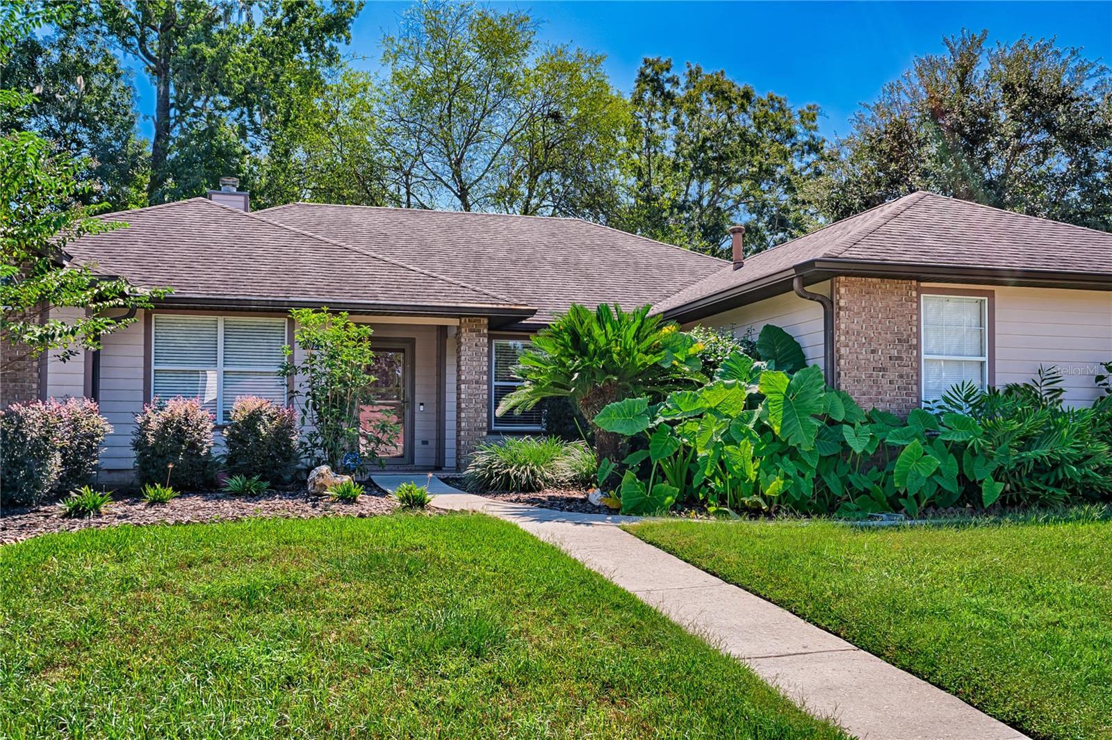 EAGLE POINT CLUSTER PH 1 - Residential