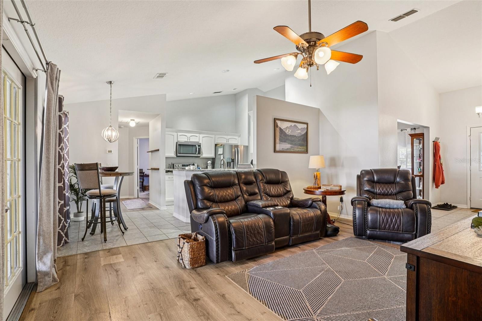 GREATER GROVES PH 03 TR A B - Residential