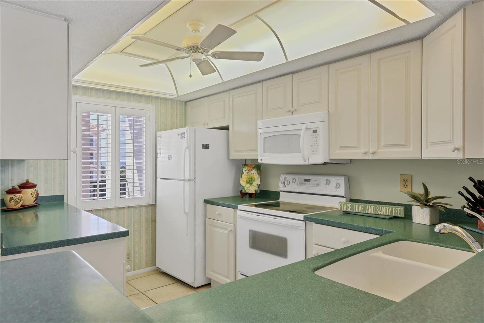 SUNRISE COVE SEC 4 - Residential