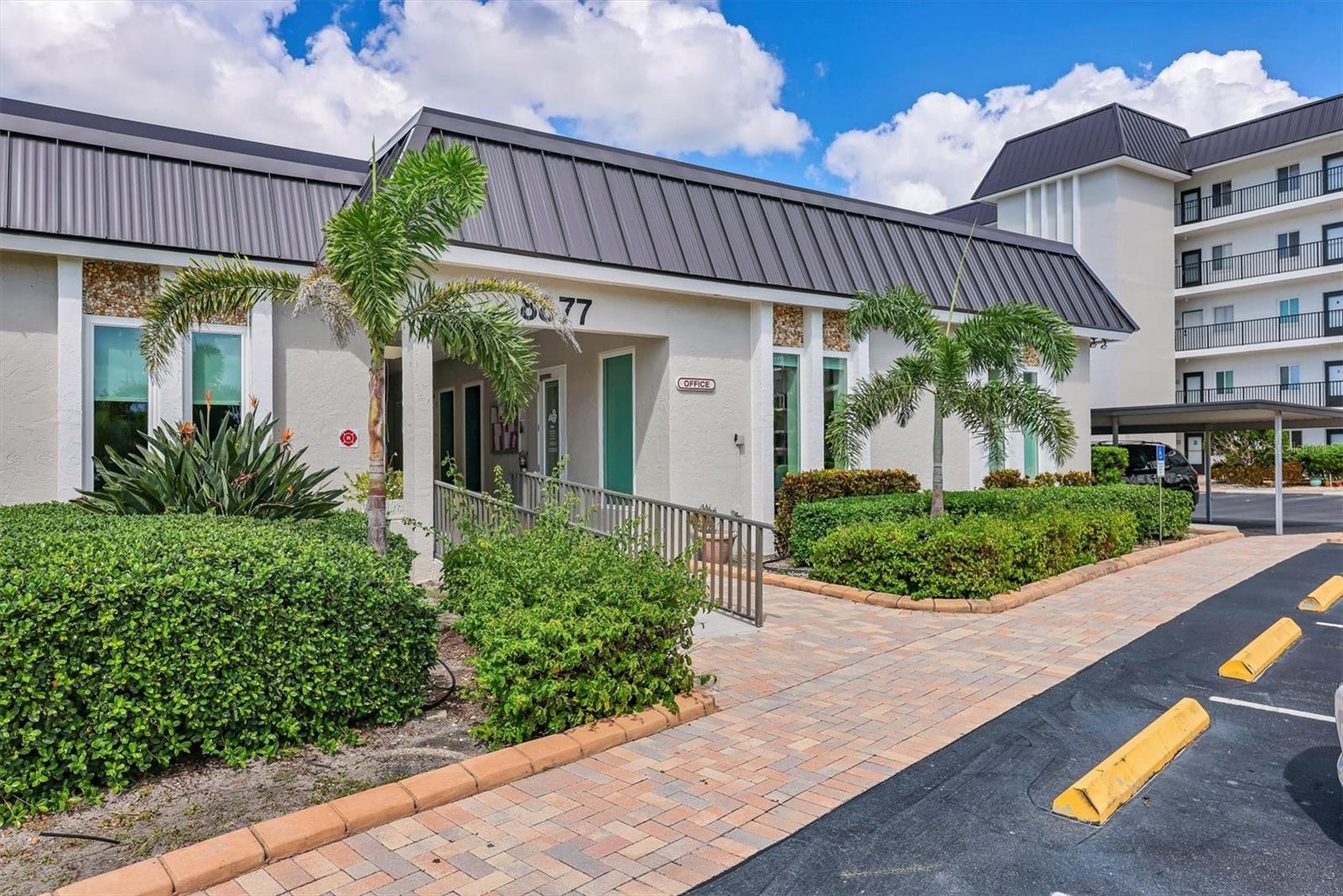 SUNRISE COVE SEC 4 - Residential