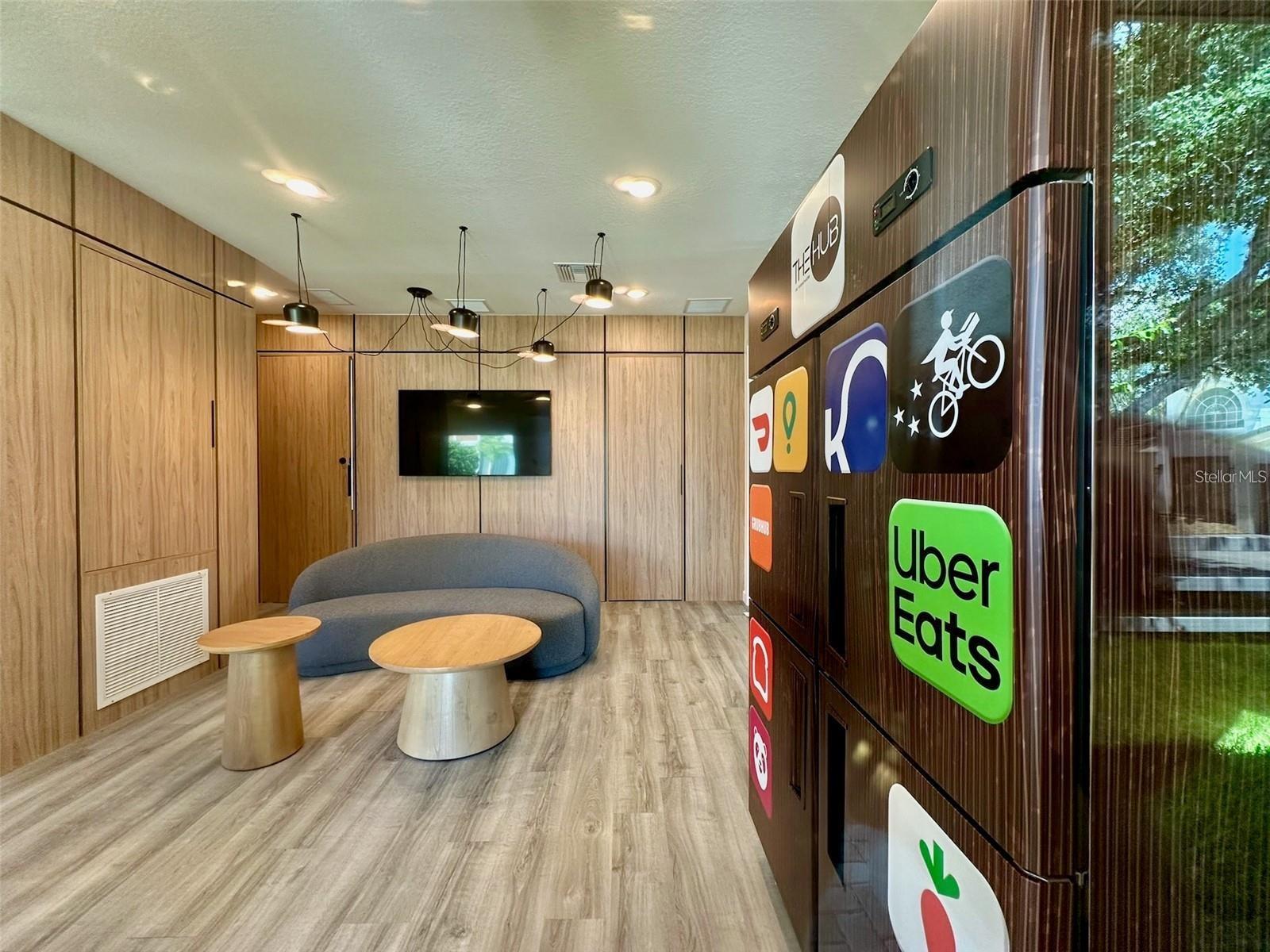 THE HUB - Residential